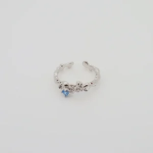 Solin Zirconia Ring Silver