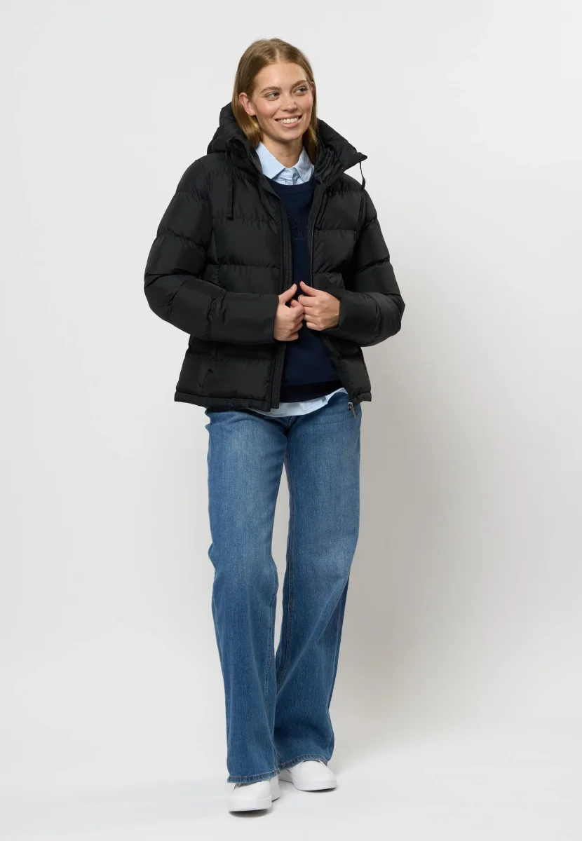 UWGigi Winter Jacket - Image 4
