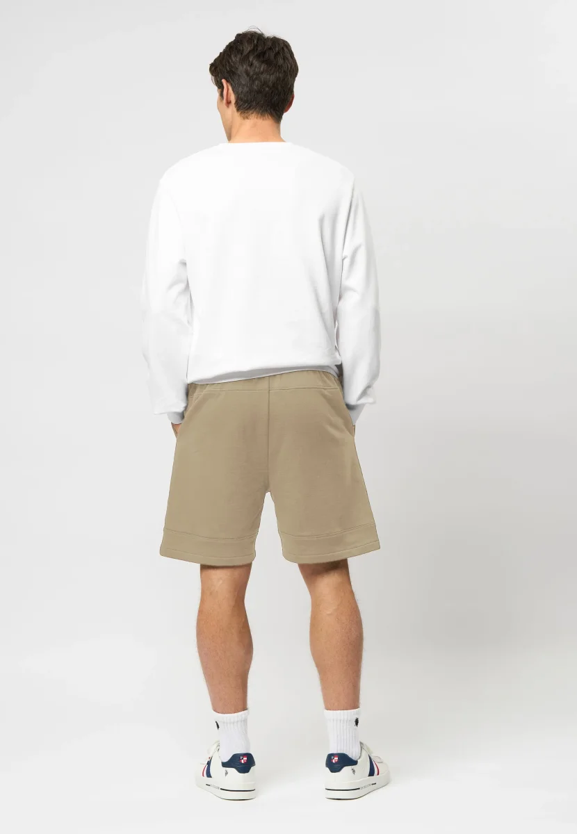 UMCarsten Sweatshorts - Image 6
