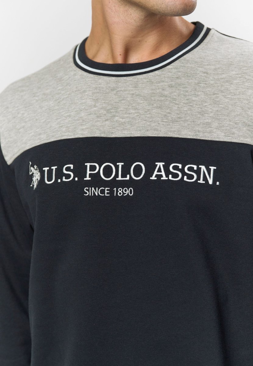 UMCesar Sweatshirt - Image 3