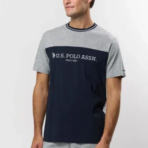 UMCarlo T-shirt