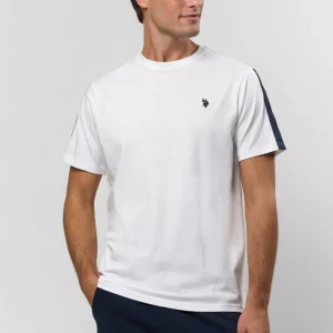 UMCarl T-shirt
