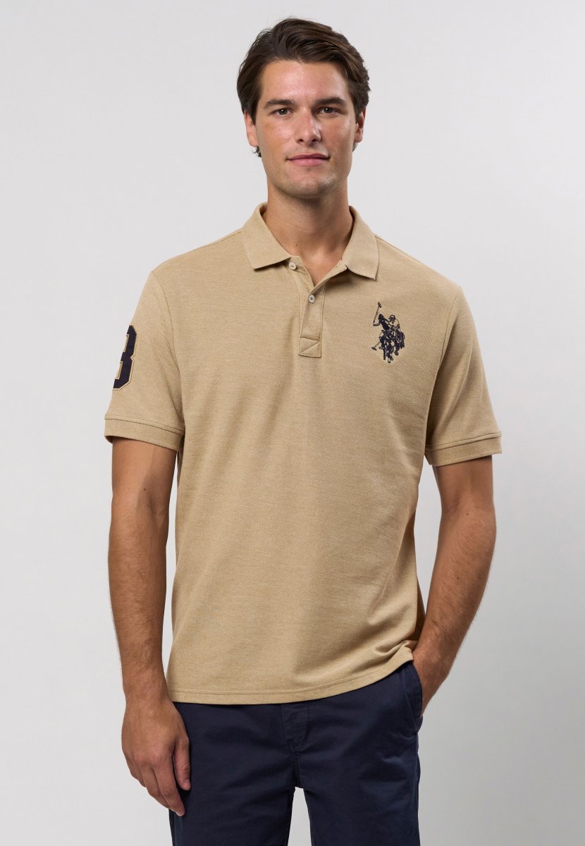 UMAlfredo Polo - Image 2