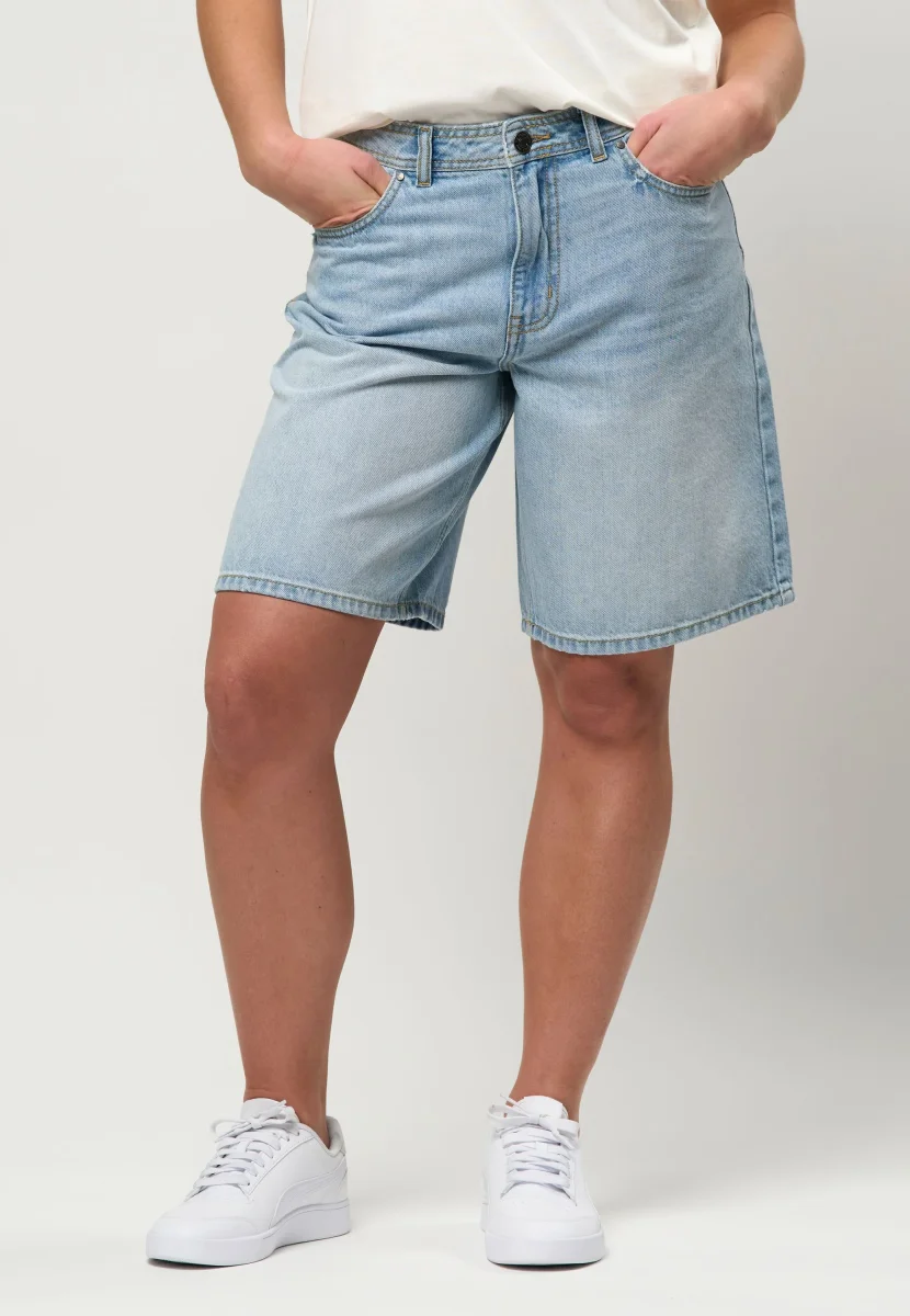 UWLexa Shorts Wide Leg